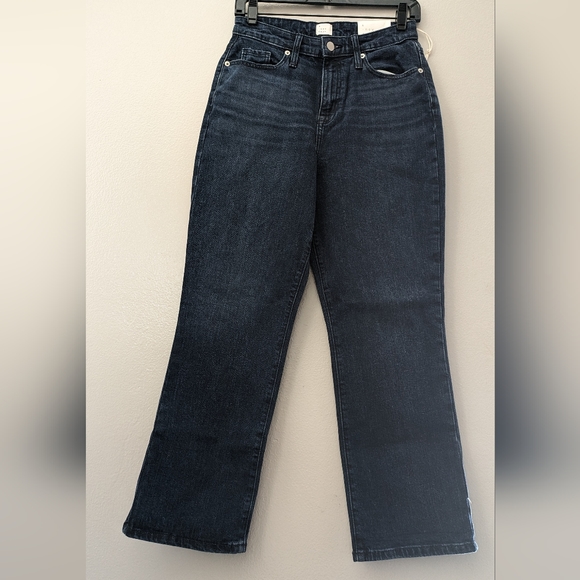 Women's dark blue jeans. - Picture 2 of 10